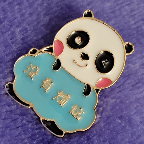 Winking Panda Enamel Pin - Picture 8 of 10